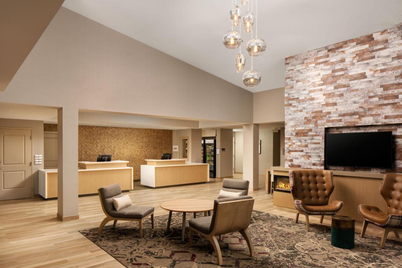 Residence Inn By Marriott Tampa 웨슬리채플 외부 사진