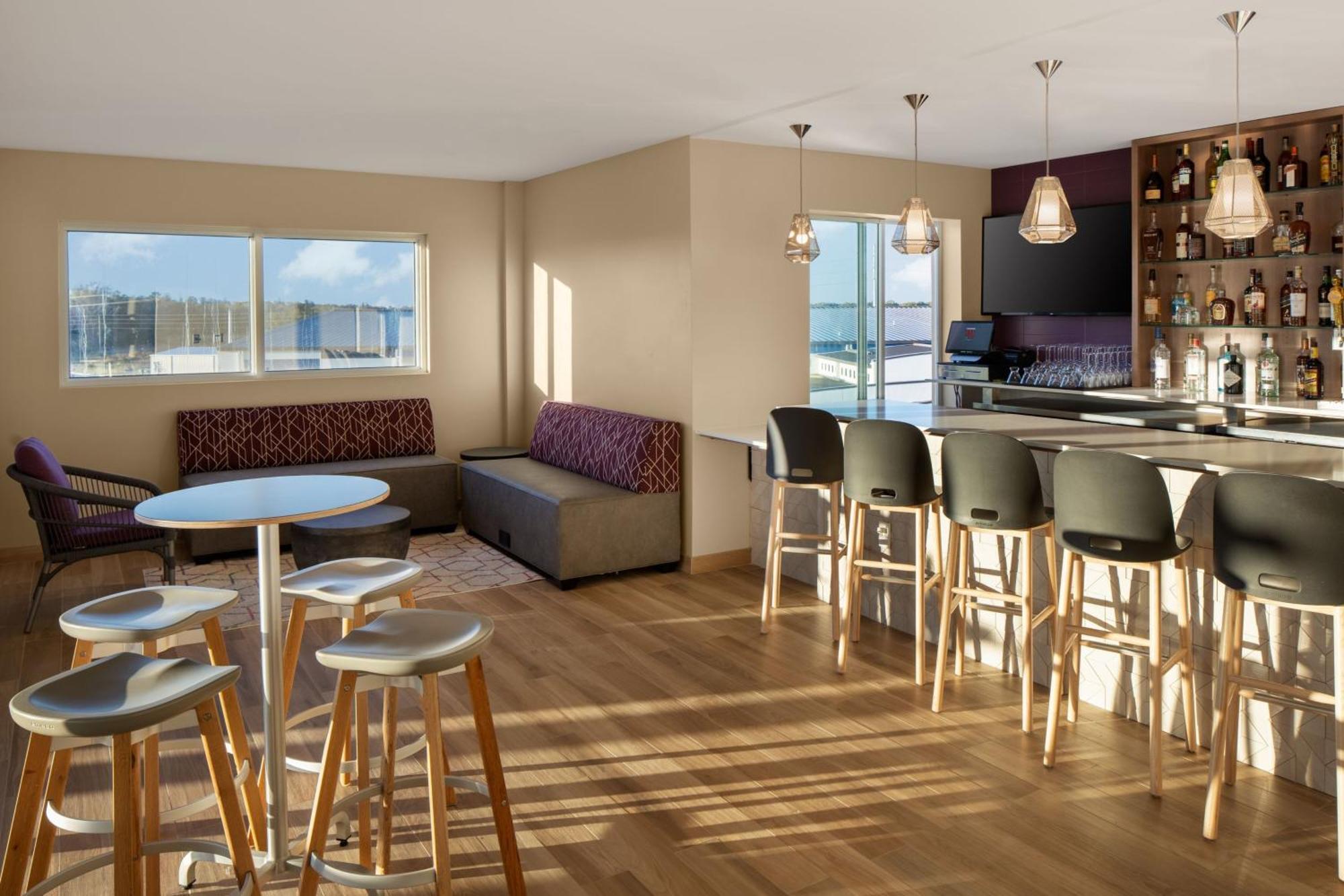 Residence Inn By Marriott Tampa 웨슬리채플 외부 사진