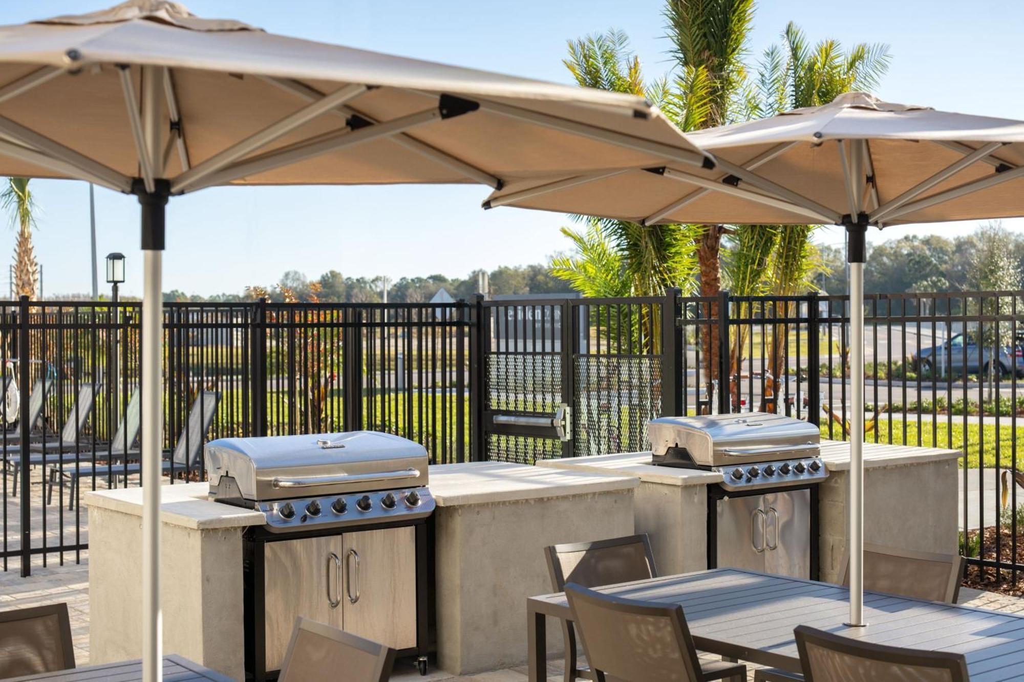 Residence Inn By Marriott Tampa 웨슬리채플 외부 사진