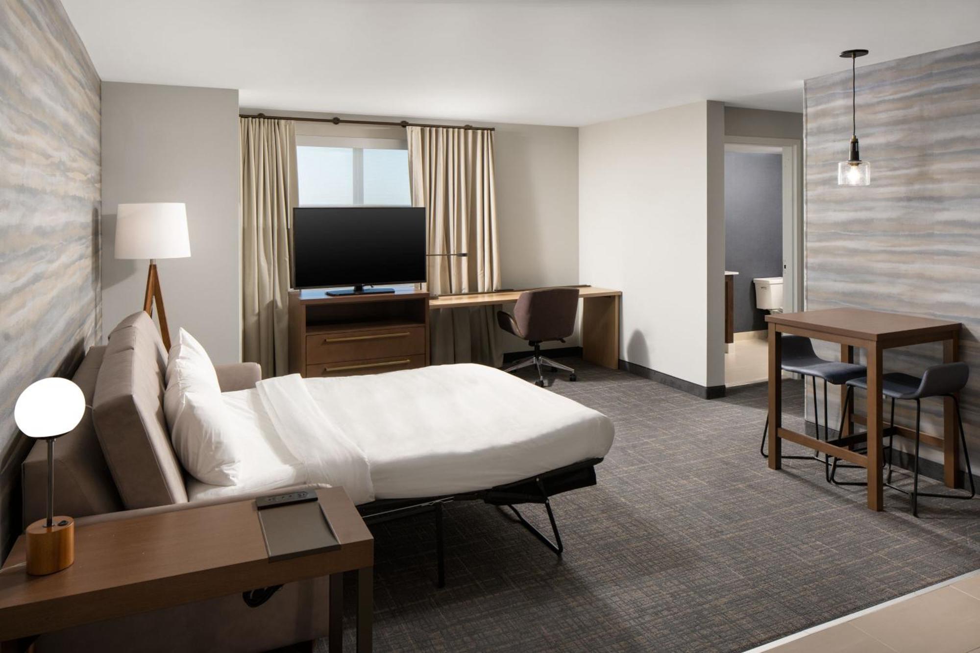 Residence Inn By Marriott Tampa 웨슬리채플 외부 사진